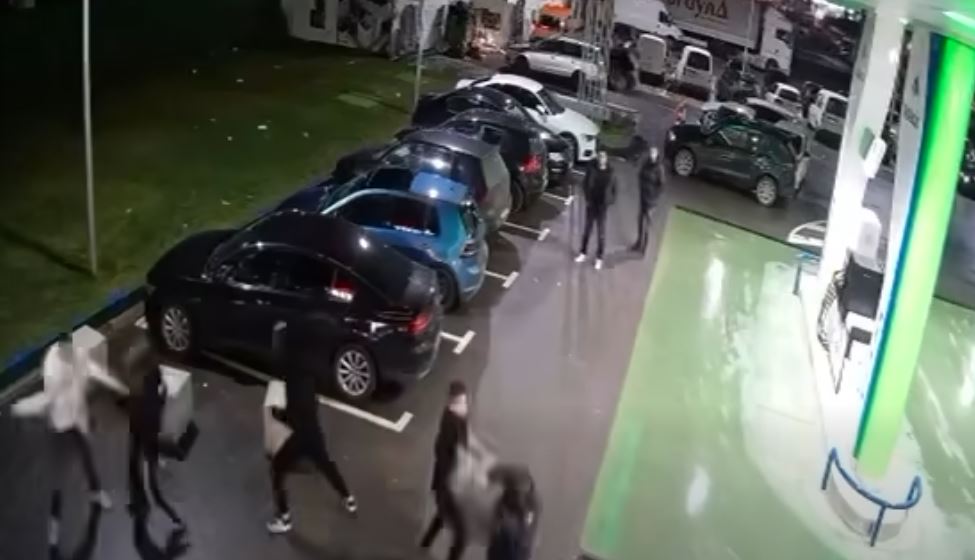 Policia me detaje për përleshjen që përfundoi me tre të plagosur në Podujevë