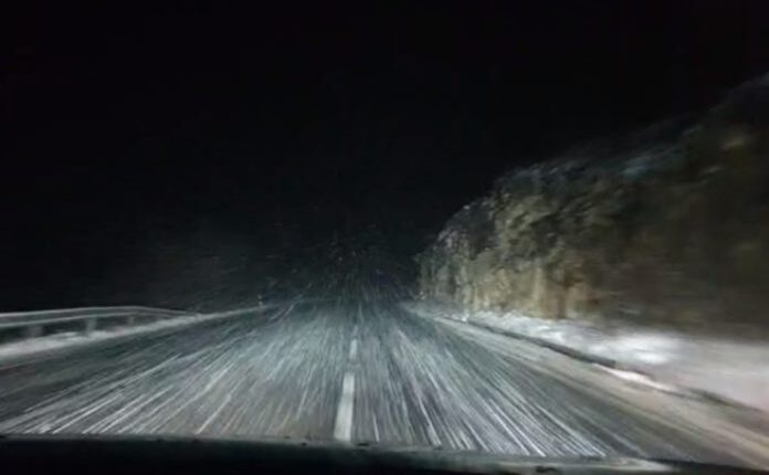 KUJDES! Për shkak të ngricave, këto janë rrugët me vështirësi të kalueshme