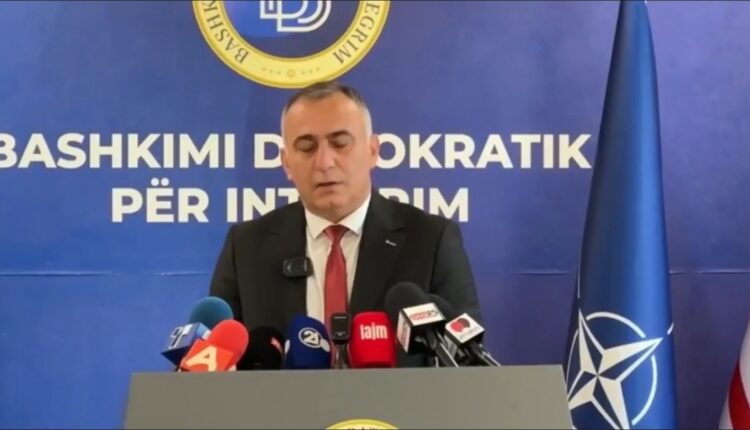 Skandal në Saraj: Punë publike pa kontratë dhe dyshime për tender të rregulluar