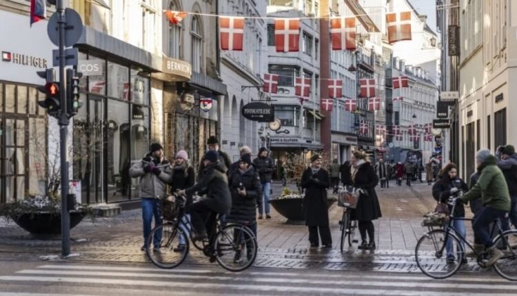 Protesta masive në Danimarkë dhe Grenlandë kundër ambicieve të Trump për marrjen e Grenlandës