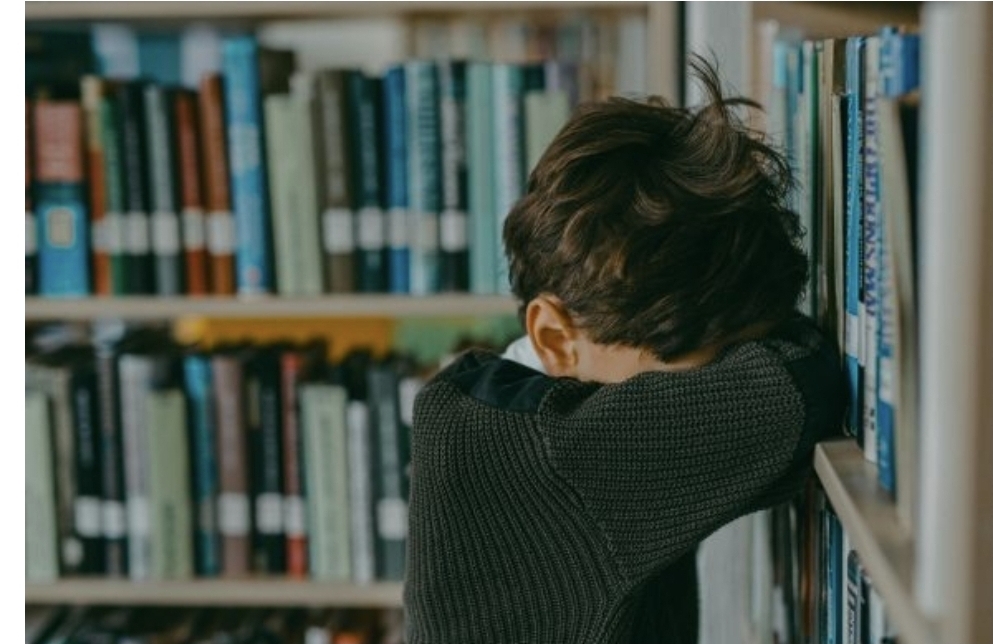 Mësuesi e rreh nxënësin në Shkup  babai nga Saraji e raporton rastin në polici