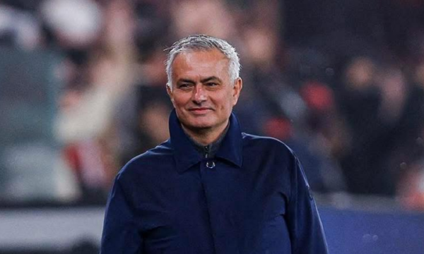 Mourinho shpërthen pas kualifikimit  Sonte e merituam 