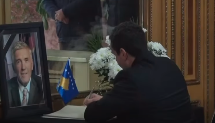 Kurti me homazhe nderon jetën dhe veprën e Dacit