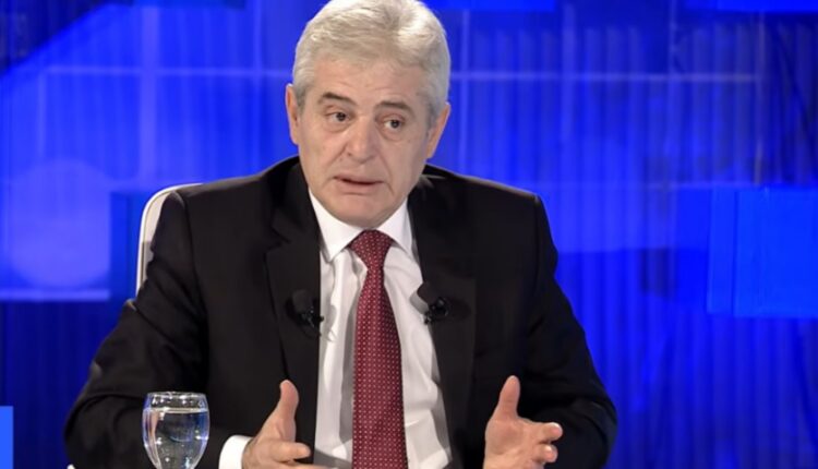 Ahmeti pyetet për Mickoskin: Nuk kam hyrë në politikë për të përcjellë kryeministra (VIDEO)