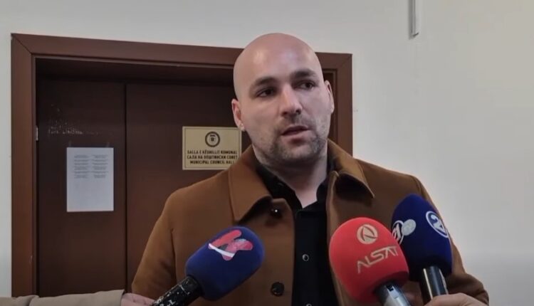 Aleanca për Shqiptarët reagon ndaj përjashtimit të këshilltarit në Këshillin Komunal të Tetovës (VIDEO)