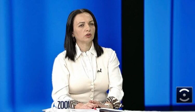 Arta Bilalli Zendeli: Po dëmtohen të drejtat kolektive të shqiptarëve, justifikimi për mungesë kuadrosh nuk qëndron