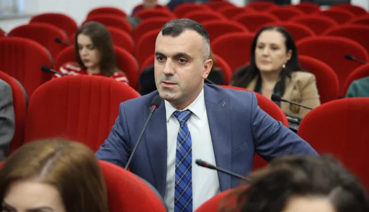 Faton Selami zgjidhet Avokat i Popullit!