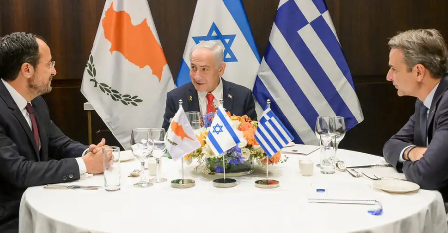 cfare-planesh-ushtarake-ka-izraeli-me-greqine-dhe-qipron