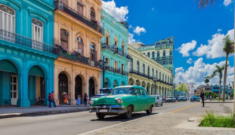 Kuba pretendon se 32 kubanë janë vrarë në aksionin amerikan në Venezuelë