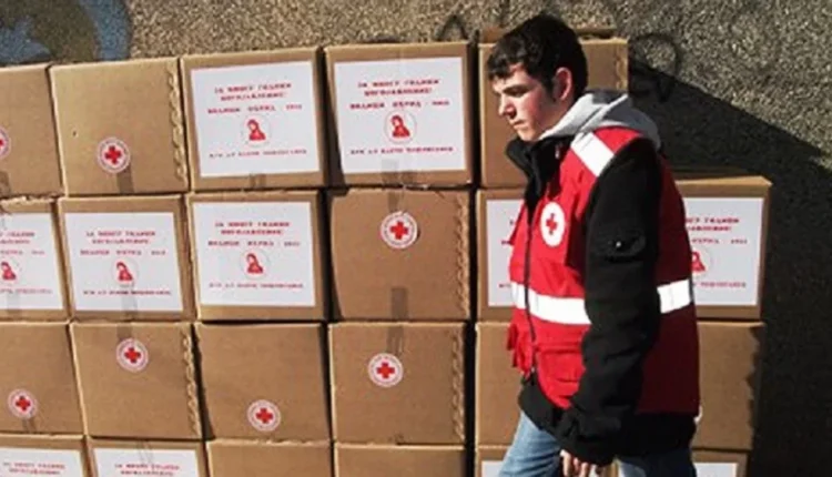 Grumbullohen ndihma për familjet e evakuuara për shkak të përmbytjeve në Kërçovë