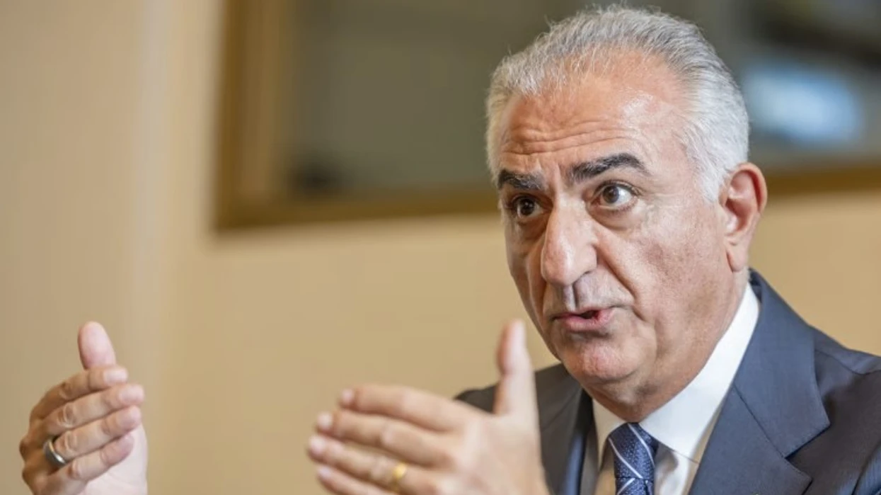 Princi iranian prezantoi vizionin personal për Iranin pas Republikës Islamike