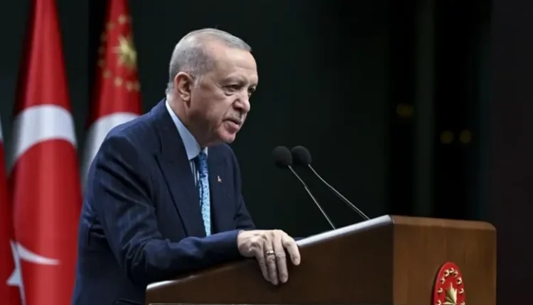 Erdogan thotë se Turqia kundërshton ndërhyrjen e huaj në Iran