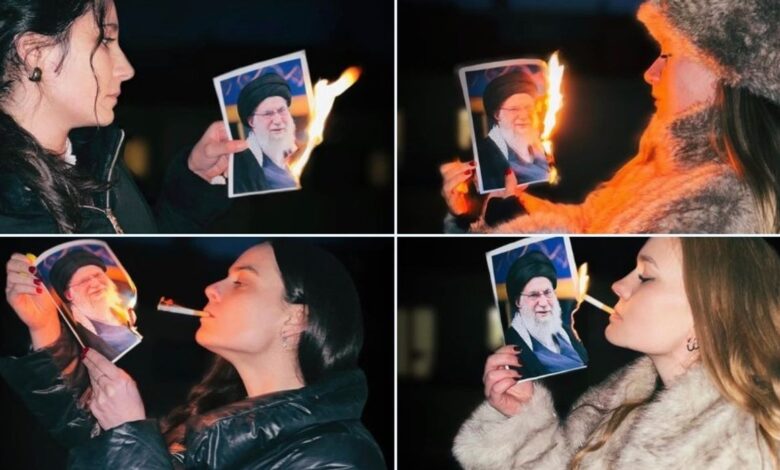Mesazhi i grave iraniane përmes një proteste  Ndezin cigaret duke djegur fotot e Liderit Suprem Ali Khamenei  VIDEO 