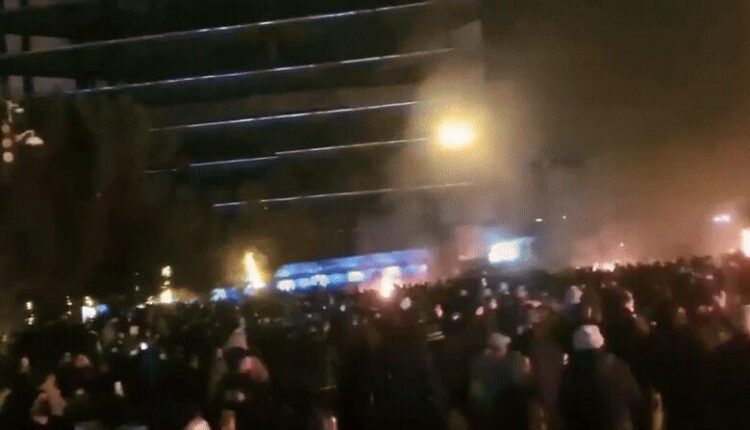 Franca, Mbretëria e Bashkuar dhe Gjermania: Dënojmë fuqimisht vrasjet e protestuesve në Iran