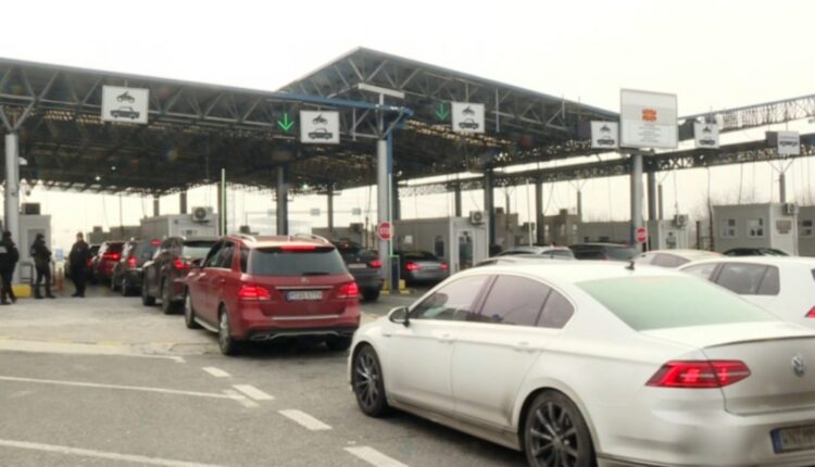 Festat mbaruan, mërgimtarët po kthehen drejt vendeve të tyre