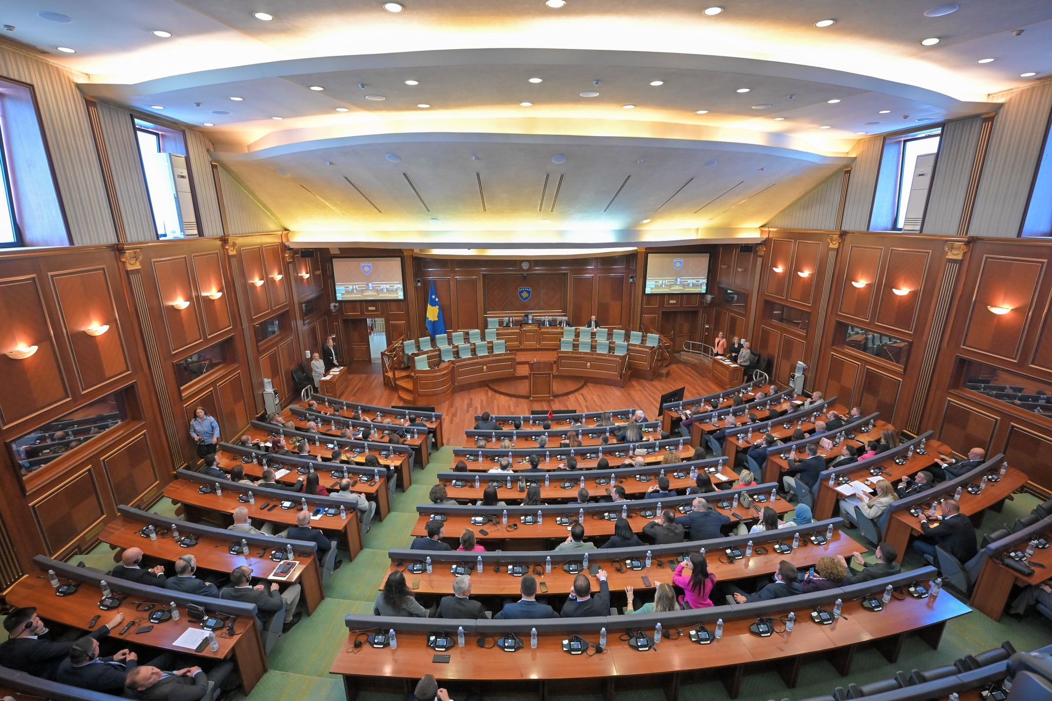 Vazhdon gara për Kuvend  LDK ja e kthen ulësen që ia mori PDK ja