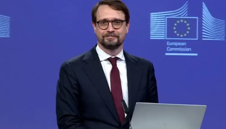 Lambert: KE është e përkushtuar ndaj problemit të operatorëve të transportit dhe po punon për zgjidhjen e tij