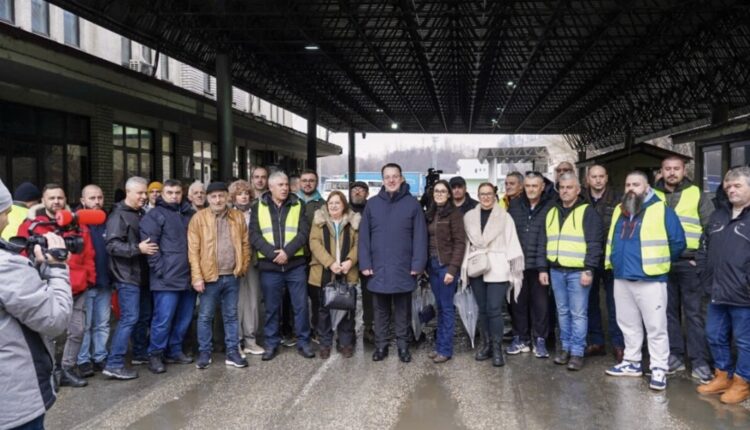 Nikolloski: Brukseli pranoi kërkesat e qeverisë tonë, po e zgjidhim problemin me transportuesit