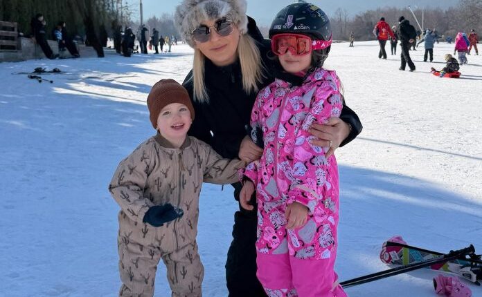 Remzie Osmani nxjerr fotot e veçanta, nis pushimet familjare