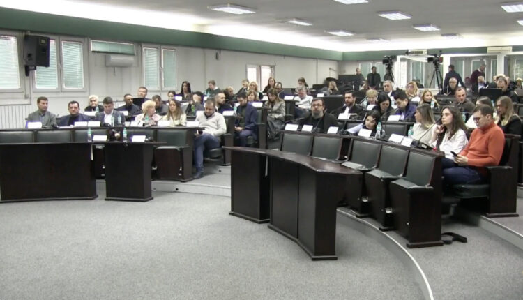 Ziadin Sela braktis AKI-në edhe në Qytetin e Shkupit, këshilltari Naim Bajrami do të veproj i pavarur