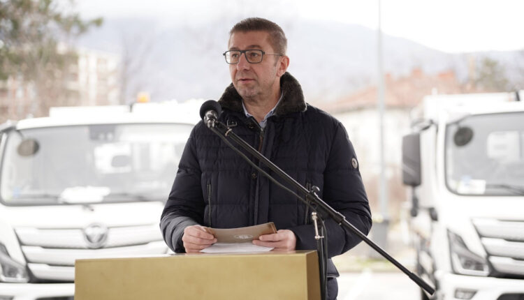 Mickoski: Mickoski: Ecim drejt menaxhimit modern, të qëndrueshëm dhe evropian me mbeturinat