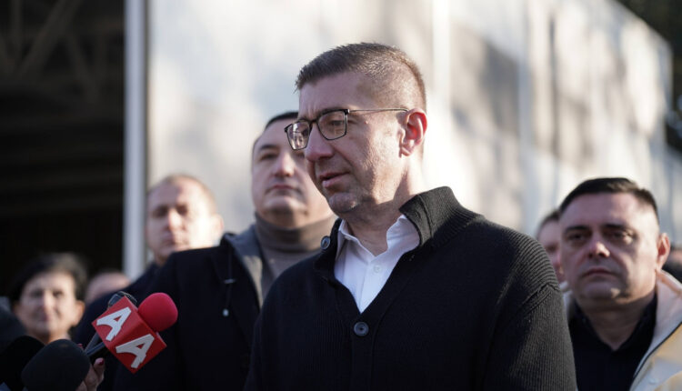 Mickoski: “Safe City” uli viktimat në trafik