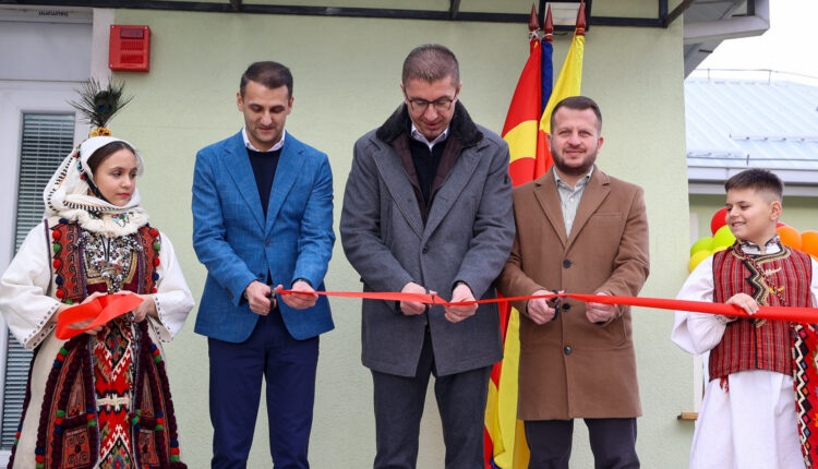 Mickoski: Kopshti i ri në Sopishte është dëshmi se kujdesemi për më të vegjlit, do të pasojnë edhe kopshte të reja në Shkup