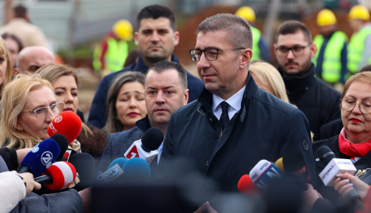 Mickoski: Paga minimale në bazë të ligjit do të rritet në muajin mars