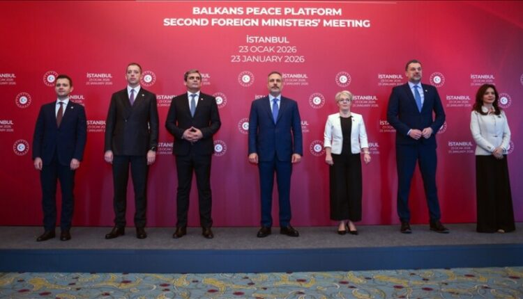 Mucunski thekson rolin e Turqisë si aleat i NATO-s dhe partner kyç ekonomik