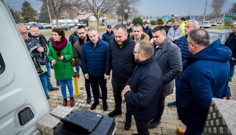 Toshkovski në terren: Po bëhet verifikimi përfundimtar i kamerave nga “Safe City”