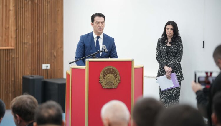 Zëvendëskryeministri i Parë, Bekim Sali, merr pjesë në Ditën Ndërkombëtare të Gjuhës Amtare