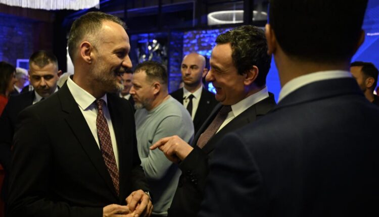 Fetai: 18 vite krenari dhe frymëzim për të gjithë shqiptarët. Urime Kosovë!