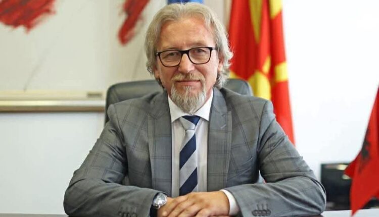 Rrugëtimi ynë në VLEN, kërkon arkitektë dhe assesi monarki!