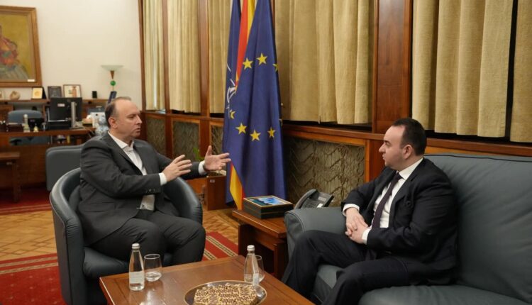 Balliu dhe Gashi nga Shkupi: Shqiptarët faktor kyç për integrimin evropian të Maqedonisë së Veriut