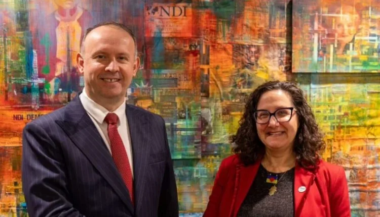 Kryeparlamentari Gashi në Uashington takohet me drejtuesit e NDI-së