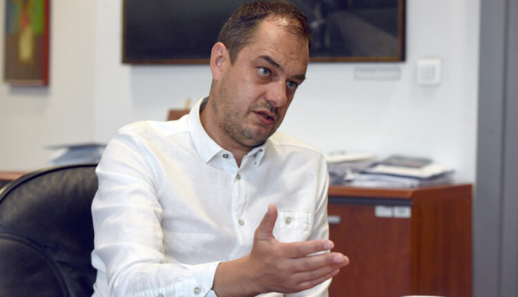 Prokurori Gavril Bubevski paralajmëron padi për shpifje ndaj ish-prokurores Lejla Kadriu: Kurrë në jetën time nuk kam pasur 4 telefona