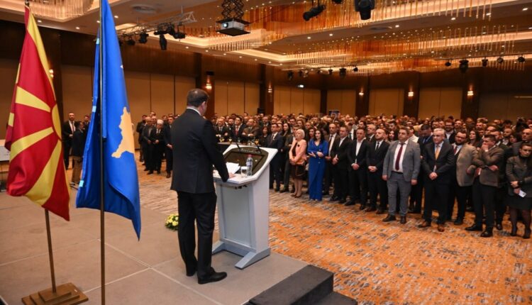 Shkup, shënohet 18-vjetori i shtetësisë së Kosovës në atmosferë festive