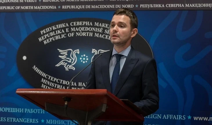 Mucunski: Uroj që Radevi të ishte i sinqertë kur tha se RMV duhet të anëtarësohet në BE sa më shpejt