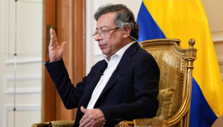 Presidenti i Kolumbisë: I shpëtova një atentati teksa udhëtoja me helikopter, në bord ishin dhe vajzat e mia