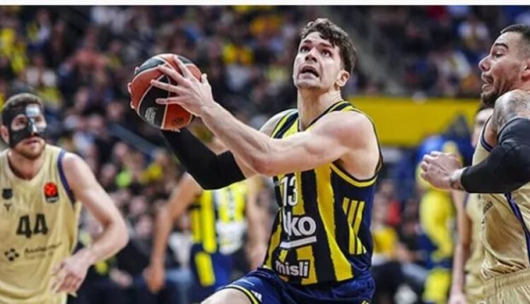 Fenerbahce komandon renditjen e Euroleagues