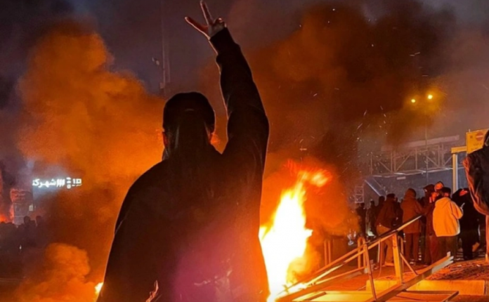 Protestat e dhunshme, autoritetet në Iran arrestuan qindra shtetas të huaj gjatë demonstratave