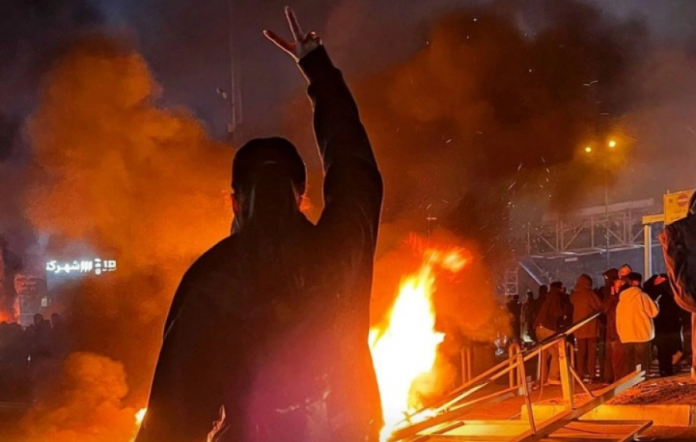 Protestat e dhunshme  autoritetet në Iran arrestuan qindra shtetas të huaj gjatë demonstratave