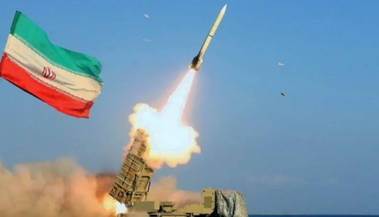 Garda Revolucionare e Iranit: Kemi nisur valën e parë të sulmeve me raketa dhe dronë drejt Izraelit