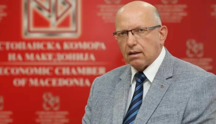 Azeski: Në dy vitet e ardhshme në vend do të hapen perspektiva për mbajtjen e të rinjve në vend