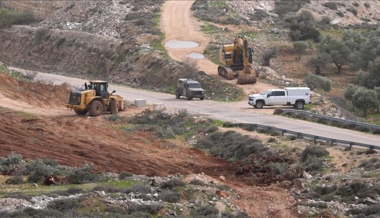 Ushtria izraelite dëmton vreshtat në Bregun Perëndimor të pushtuar, bastis vendbanime palestineze