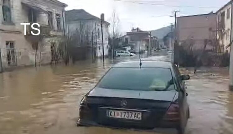 QMK me detaje pas reshjeve të dendura të shiut
