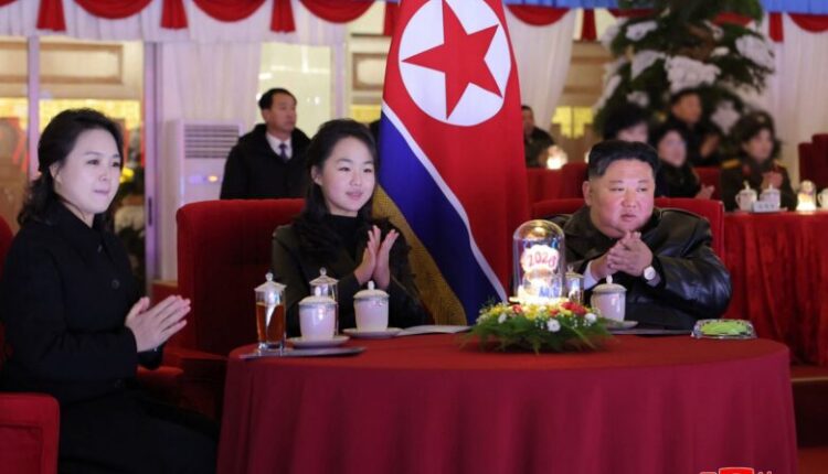 Kim Jong Un do të emërojë vajzën e tij si pasardhëse të tij