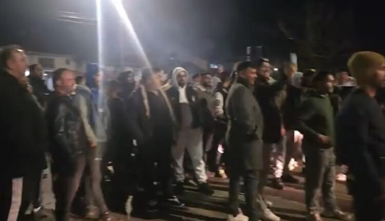 Bllokada dhe protesta të reja të qytetarëve për shkak të konfiskimit të automjeteve, MPB thotë se po ndërmerr masa