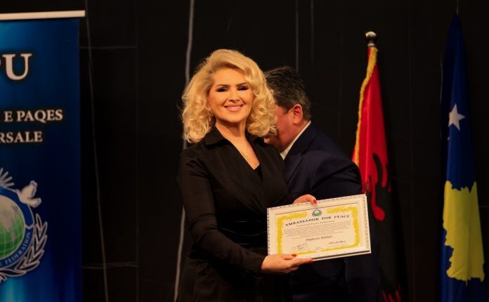 Shyhrete Behluli shpallet Ambasadore e Paqes në 18-vjetorin e Pavarësisë