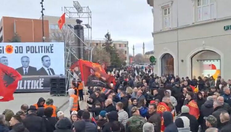“Skënderbeu” gati për mijëra qytetarë, UÇK i bashkon të gjithë